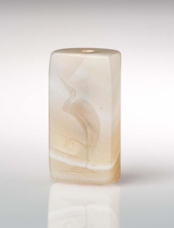 Sliced-barrel seal with heron