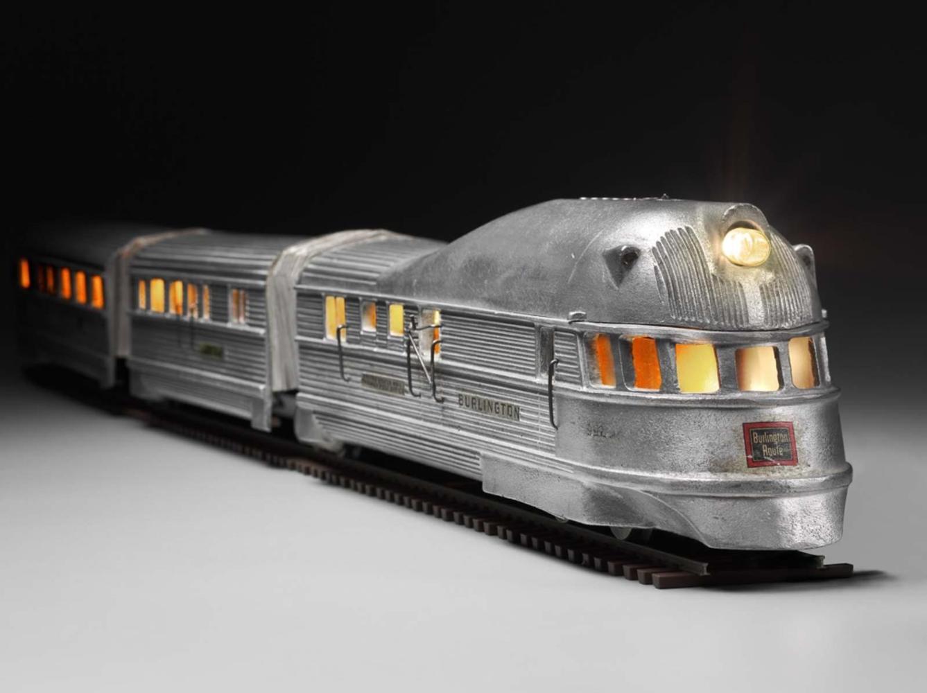 "Burlington Zephyr" electric train model