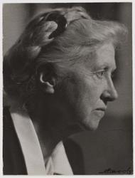 Marianne Moore