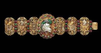 Armorial bracelet