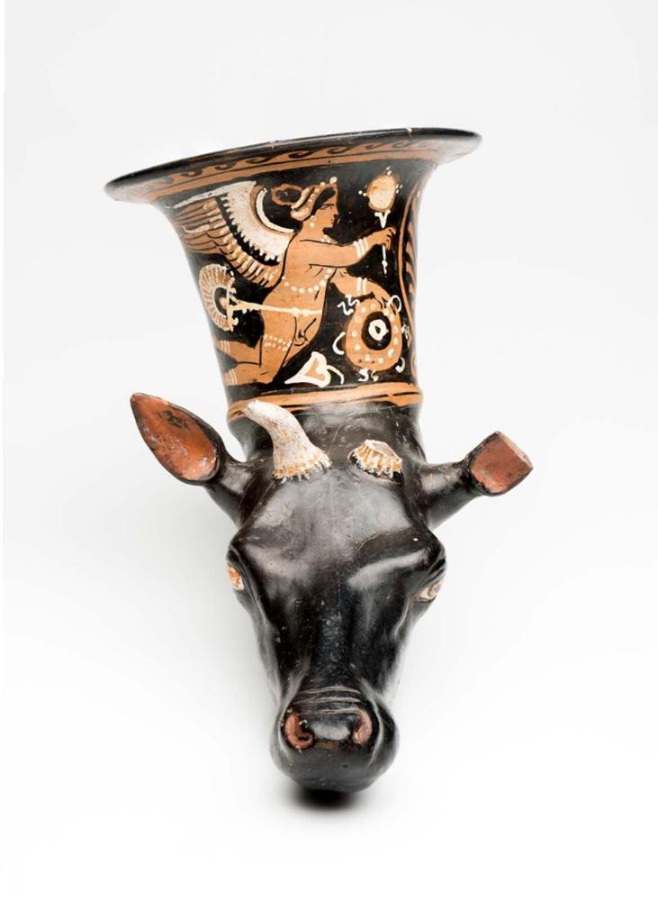 Drinking horn (rhyton) in the form of a deer's head