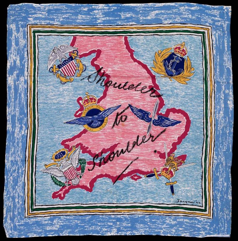 Woman's scarf: Shoulder to Shoulder