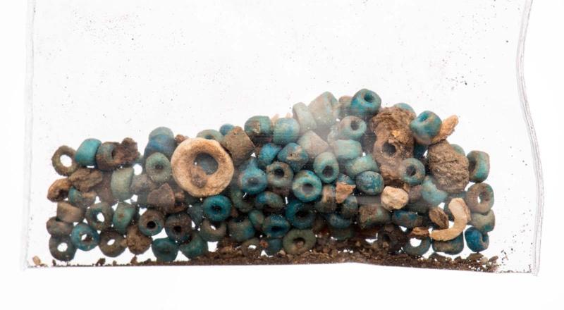 Ring beads