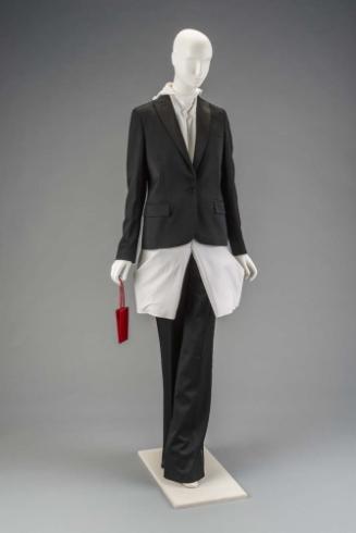 Group shot: 2009.4592.1-2, 2009.4592.4-5