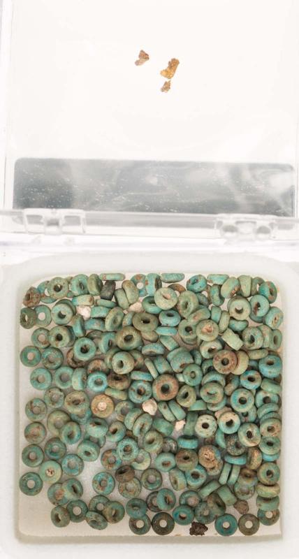 Ring beads and gold fragments