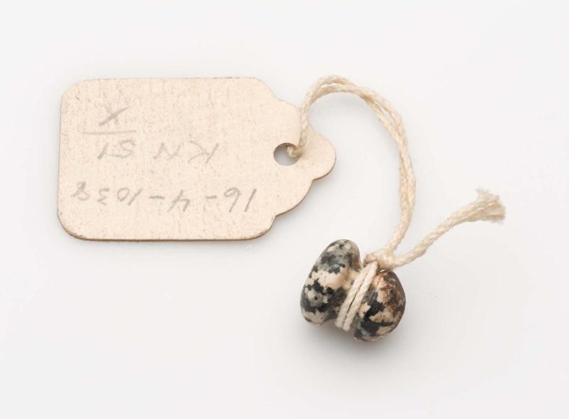 Earstud
