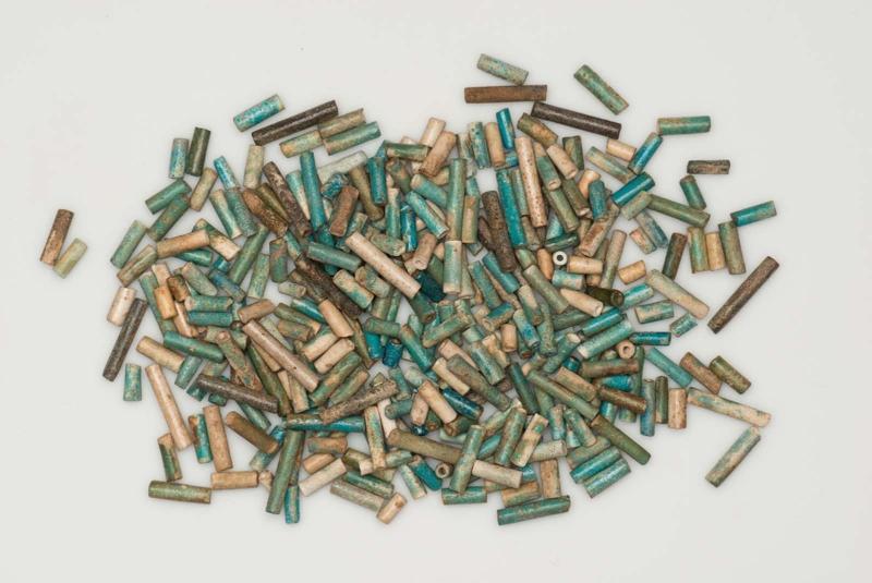 Cylinder beads