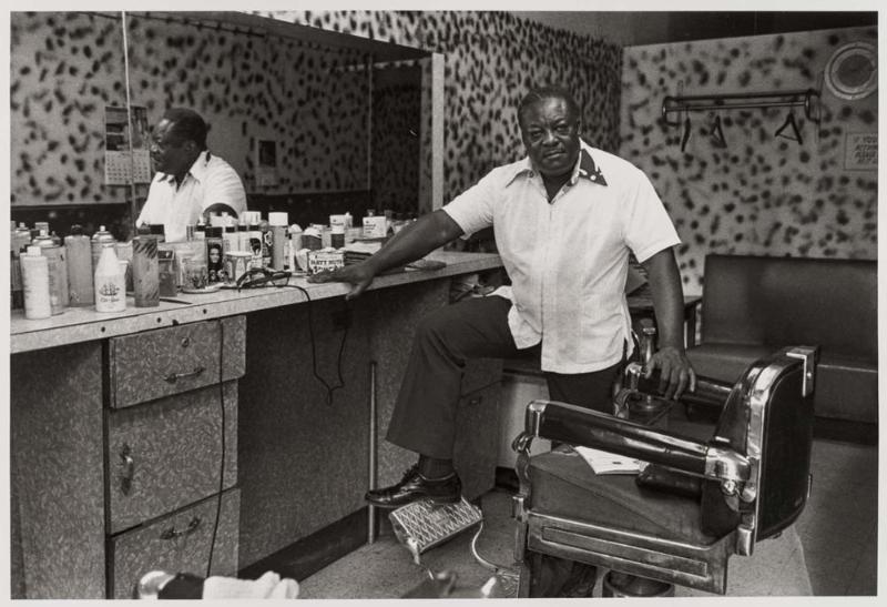Deas NcNeil, The Barber