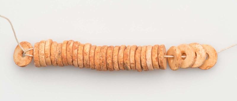 Ring beads