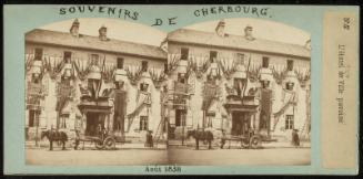 Cherbourg. L'Hôtel de Ville pavoise. Août 1858.