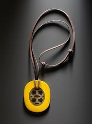 Lacquer Pendant - "Lift GM" (buffalo horn/wood)