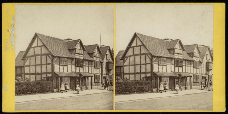 Stratford-on-Avon: Shakespeare's House, from Henley Street.