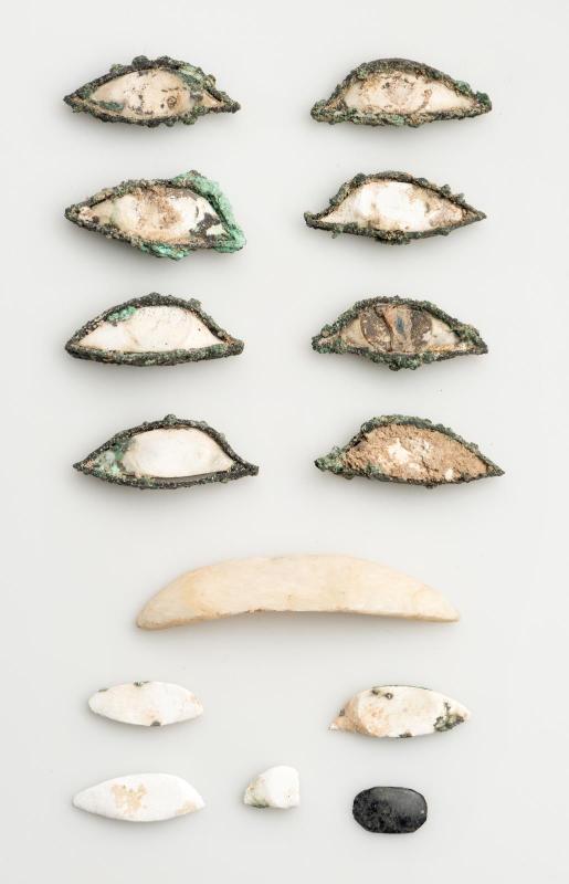 Eye inlays