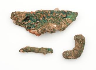 Bronze object fragments