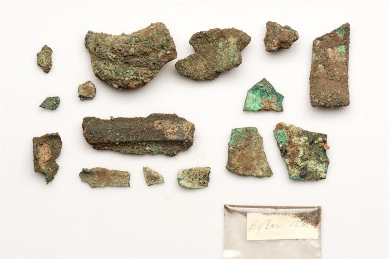 Bronze fragments