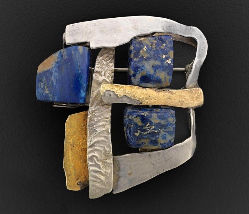 Brooch