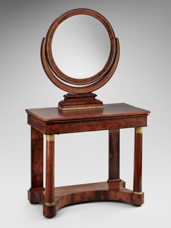 Table with mirror