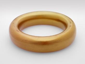 Lacquer Bangle (gold)