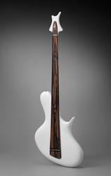 Electric bass guitar