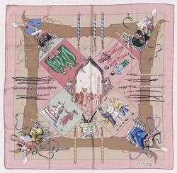Le carnaval de Venise Silk Scarf (soft pink)