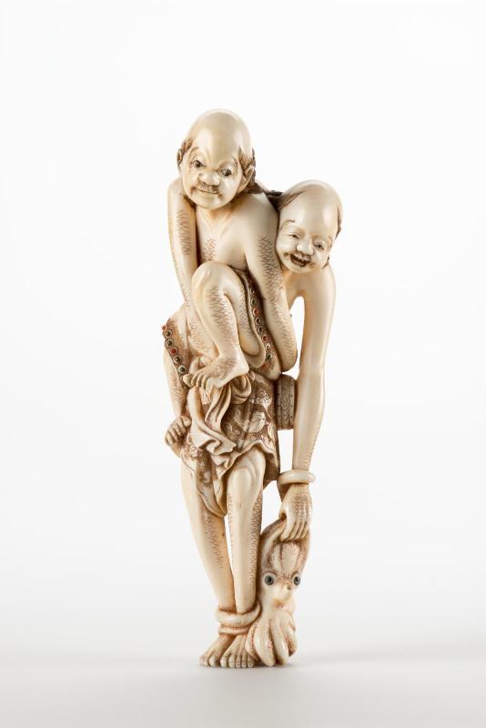 Tenaga Carried by Ashinaga