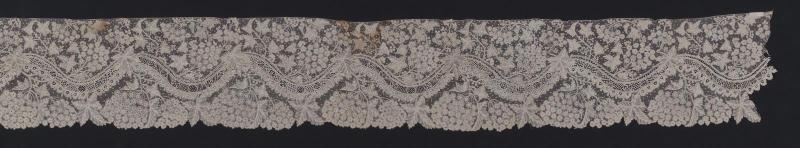 Lace border