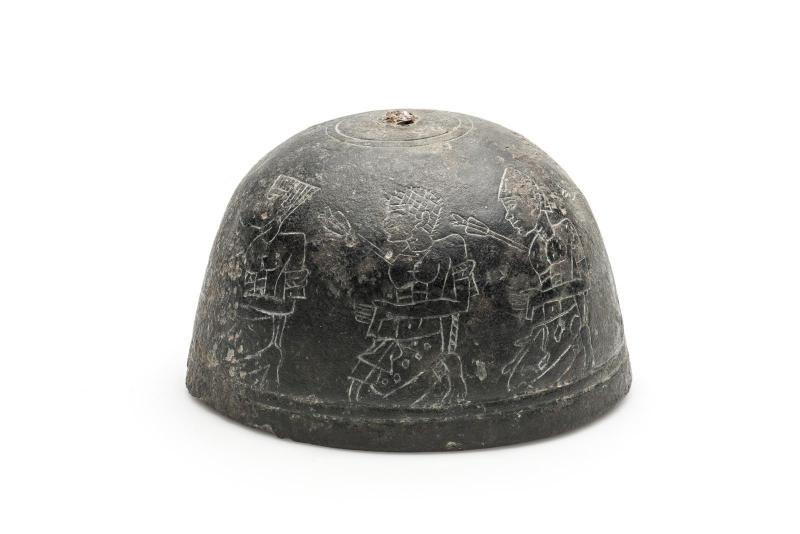 Bronze bell decorated with kneeling captives