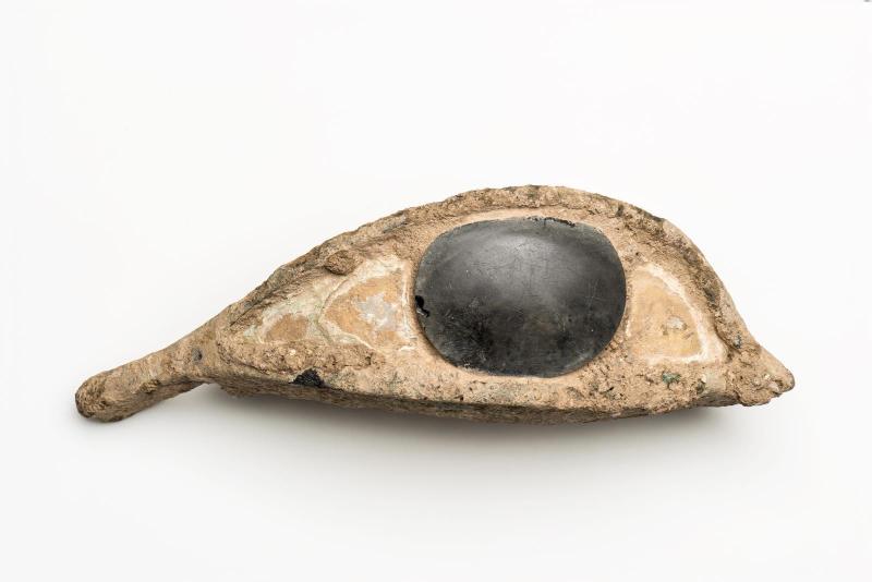 Eye inlay from a coffin