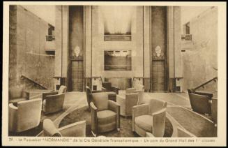 29. - Le Paquebot  "NORMANDIE." de la Cie Générale Transatlantique. - Un coin du Grand Hall des 1res classes
