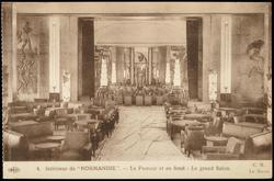 4. - Intérieur de "NORMANDIE".  - Le Fumoir et au fond: Le grand Salon.
