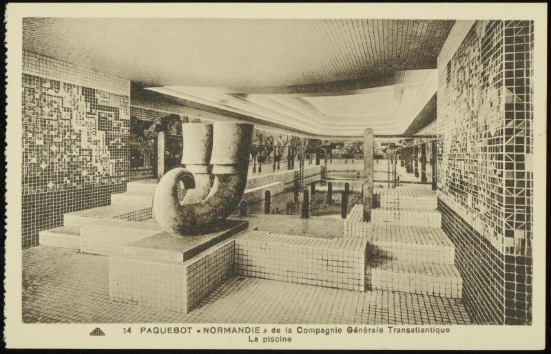 14  PAQUEBOT "NORMANDIE" de la Compagnie Générale Transatlantique 
La piscine