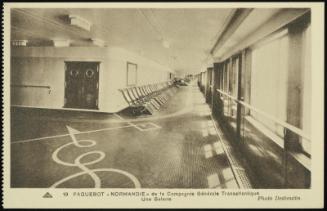 19  PAQUEBOT "NORMANDIE" de la Compagnie Générale Transatlantique 
Une Galerie