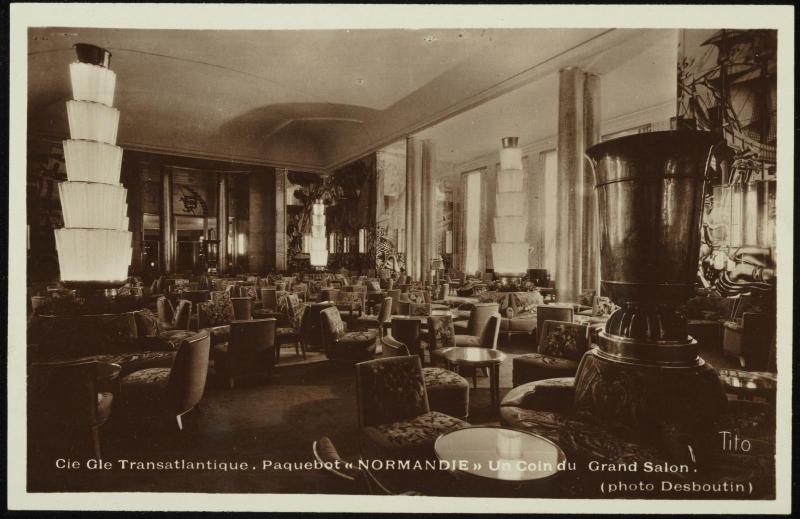 Cie Gie Transatlantique.  Paquebot "NORMANDIE"  Un Coin du Grand Salon.
