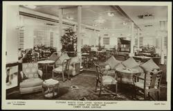 CUNARD WHITE STAR LINER  "QUEEN MARY."  WORLD'S LARGEST AND FASTEST LINER. 83,673 Tons.  
CABIN CLASS LOUNGE.