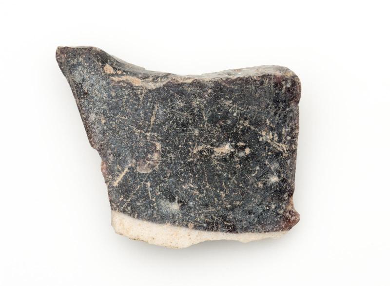 Varigated glass fragment