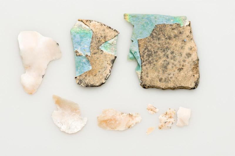 Glass fragment