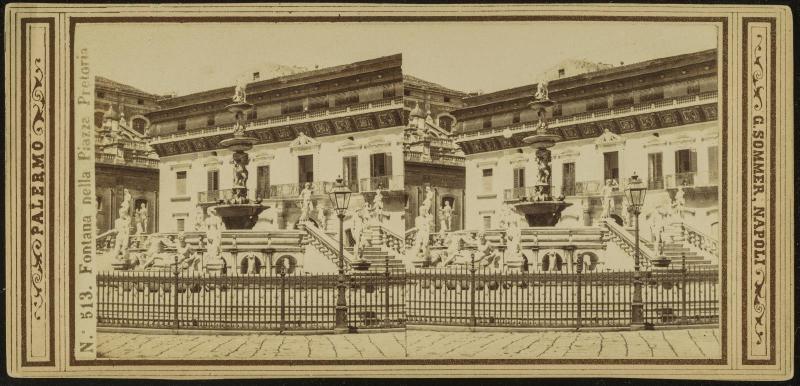 Fontana nella Piazza Pretoria [Palermo]