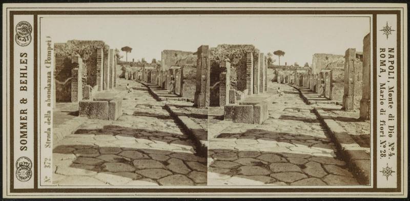 Strada della abondanza (Pompei)