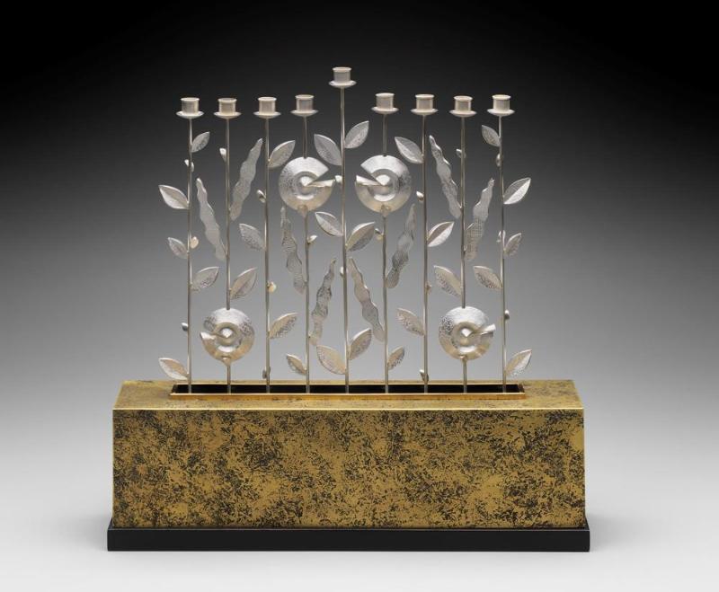 Hanukkah lamp