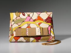 Print cloth purse