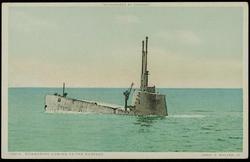 72016 SUBMARINE COMING TO THE SURFACE