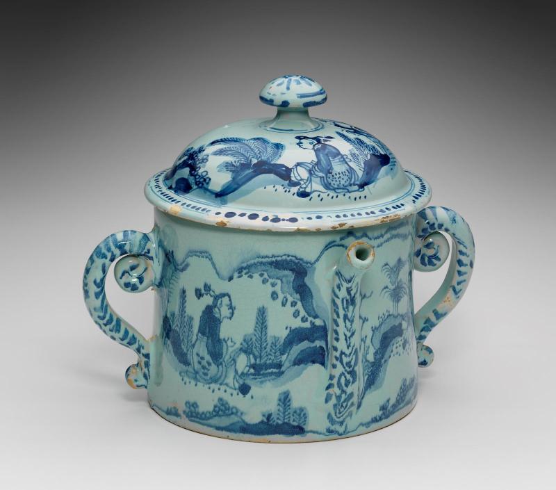 Posset pot with lid