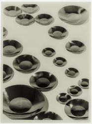 Advertising image (Black plates)