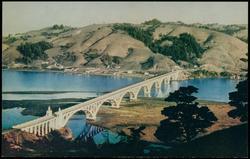 BRIDGE OVER ROGUE RIVER