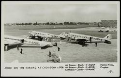 AM703 ON THE TARMAC AT CROYDON c 1938 
Air France - Bloch - F-AQNP
Air France - Bloch - F-AOHB
Lufthansa - Condor - D-AMHC