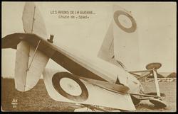 LES AVIONS DE LA GUERRE Chute de "Spad"
