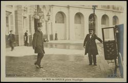 Le ROI de GRÈCE place Vendôme.


