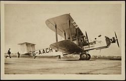 Co IMPERIAL AIRWAYS Avion Argosy - 19 passagers 3 moteurs "Jaguar" - 480 C.V. à reducteur Vitesse 160km heure - Ailerons compensés