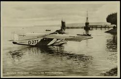 Konstanz (Bodensee). Landung des Wasserflugzeuges