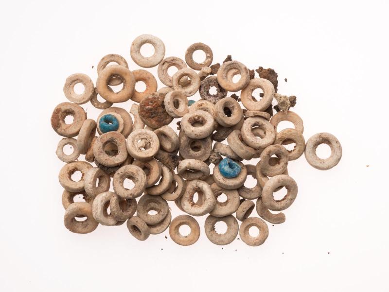 Ring beads